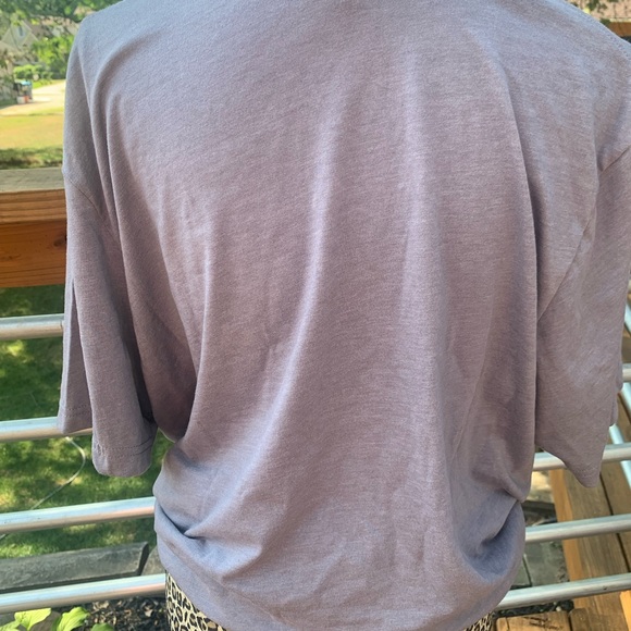 WIFE Leopard Print Bella Canvas Tshirt Size 2 XL - Picture 3 of 3